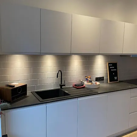 Conge Sfeervol Dichtbij Zee Apartman *