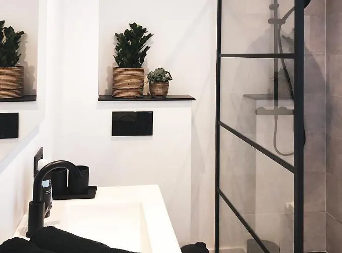 Apartment Conge Sfeervol Dichtbij Zee